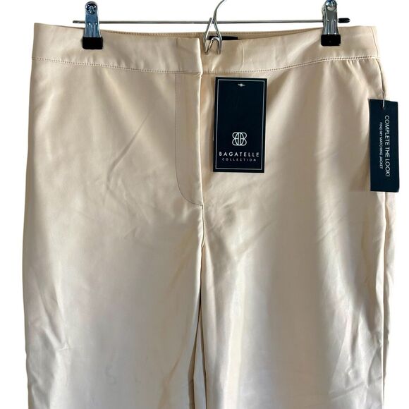 NWT Bagatelle Collection Size M Beige Faux Leather Wide Leg Cropped Pants Office - Picture 2 of 6